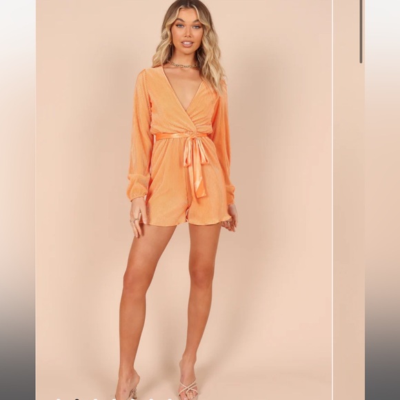 Petal + Pup Orange Pleated Romper 🧡 - Picture 3 of 7